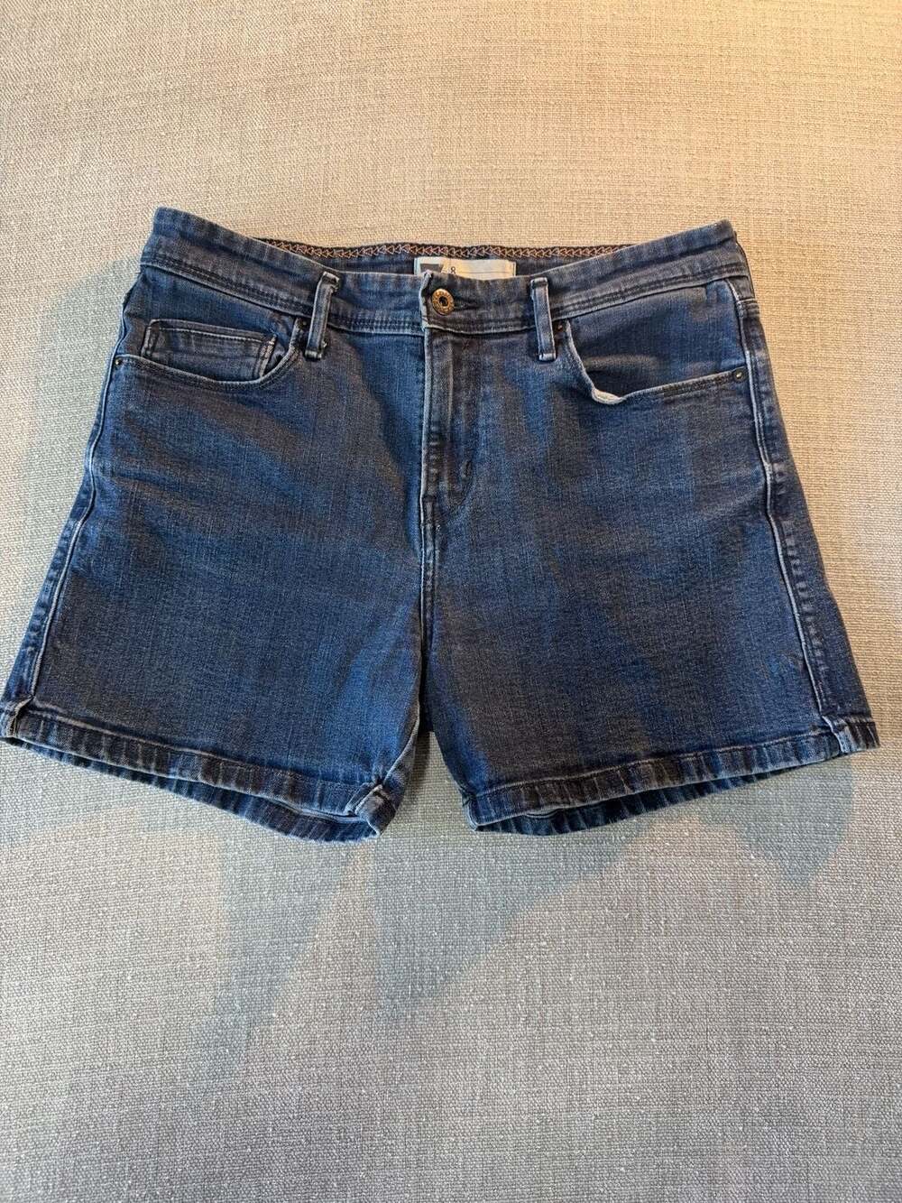 Levi's Women's Denim Jean Shorts Size 8